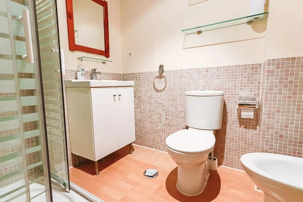 Apartamentos Emperatriz Granada Daire